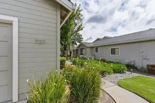 737 Helen Dr, Hollister, CA 95023 - Photo 30
