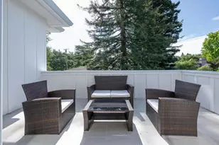 1335 N Lemon Ave, Menlo Park, CA 94025 - Photo 32