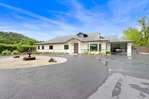 695 Quietwater, Santa Rosa, CA 95404 - Photo 42