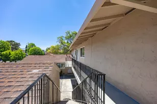 1395 Ontario Ln, Campbell, CA 95008 - Photo 46