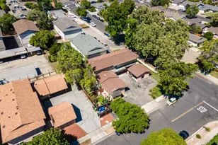 1395 Ontario Ln, Campbell, CA 95008 - Photo 38