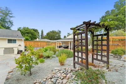 16528 Marchmont Dr, Los Gatos, CA 95032 - Photo 42