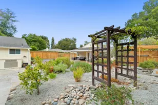16528 Marchmont Dr, Los Gatos, CA 95032 - Photo 42