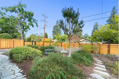 16528 Marchmont Dr, Los Gatos, CA 95032 - Photo 46