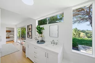 3162 La Mesa Dr, San Carlos, CA 94070 - Photo 24
