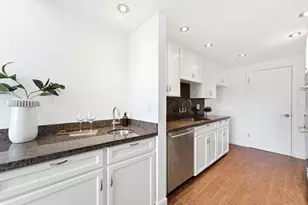 30 Mounds Rd 402, San Mateo, CA 94402 - Photo 18