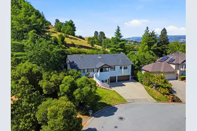 1035 Appian Way, Morgan Hill, CA 95037 - Photo 2