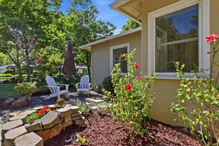 1074 Cherry Ave, San Jose, CA 95125 - Photo 32