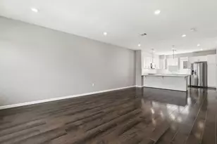 326 Agustin Narvaez St 4, San Jose, CA 95136 - Photo 8