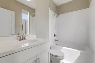 326 Agustin Narvaez St 4, San Jose, CA 95136 - Photo 26