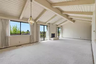 8050 Chardonay Ct, San Jose, CA 95135 - Photo 12