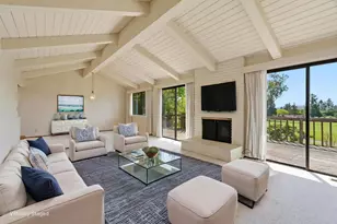 8050 Chardonay Ct, San Jose, CA 95135 - Photo 4