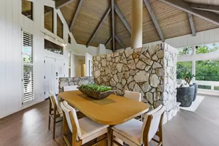 27000 Appaloosa Way, Los Altos Hills, CA 94022 - Photo 16