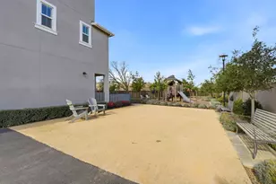 18207 Rebollo Ln, Morgan Hill, CA 95037 - Photo 36