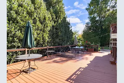 2155 Geri Ln, Hillsborough, CA 94010 - Photo 76