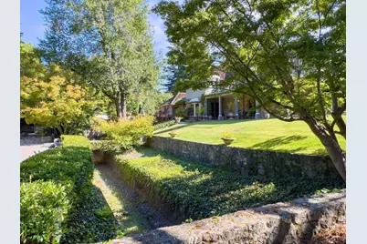 2155 Geri Ln, Hillsborough, CA 94010 - Photo 6