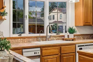 1722 University Ave, San Jose, CA 95126 - Photo 10