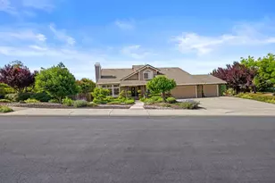 132 Calle Cuesta, Hollister, CA 95023 - Photo 2