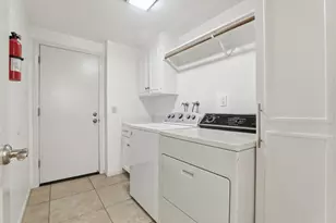 7724 Kilmarnok Dr, San Jose, CA 95135 - Photo 26