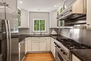 15827 Linda Ave, Los Gatos, CA 95032 - Photo 12