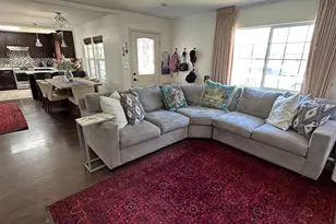 501 Bradley Ave, San Jose, CA 95128 - Photo 4