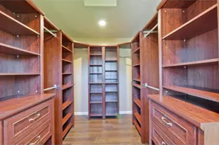 501 Bradley Ave, San Jose, CA 95128 - Photo 20