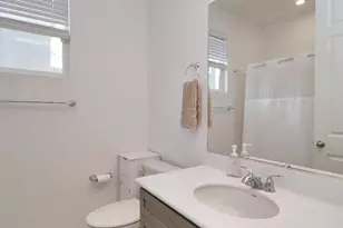 571 Pleasant Dr, Lathrop, CA 95330 - Photo 20