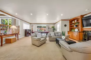 1144 Elmsford Dr, Cupertino, CA 95014 - Photo 18