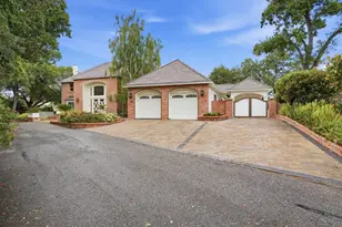108 Harwood Ct, Los Gatos, CA 95032 - Photo 2