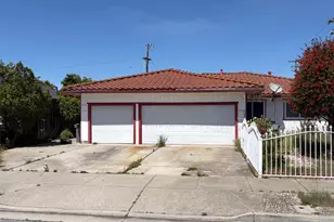 5733 Preston Dr, San Jose, CA 95124 - Photo 2