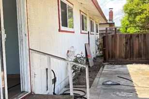 5733 Preston Dr, San Jose, CA 95124 - Photo 10
