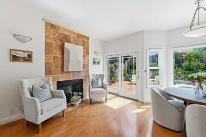 18819 Sydney Cir, Castro Valley, CA 94546 - Photo 16