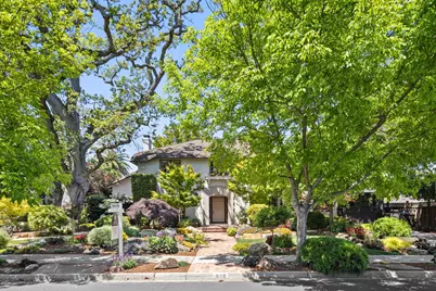 828 Blandford Blvd, Redwood City, CA 94062 - Photo 2