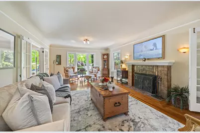 828 Blandford Blvd, Redwood City, CA 94062 - Photo 8