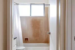 15065 Hesperian Blvd 22, San Leandro, CA 94578 - Photo 10