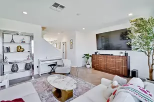 1317 Pullman Wy, Oakland, CA 94607 - Photo 36