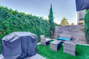 1317 Pullman Wy, Oakland, CA 94607 - Photo 46