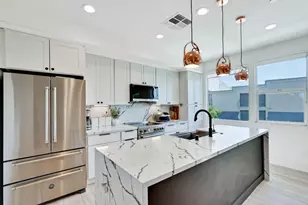 1317 Pullman Wy, Oakland, CA 94607 - Photo 28