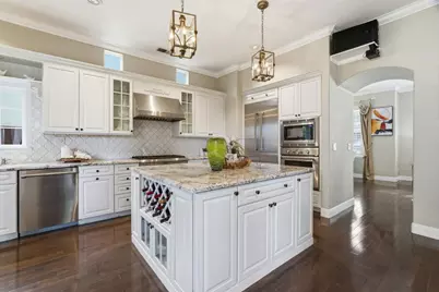 3997 Chamberer Dr, San Jose, CA 95135 - Photo 12