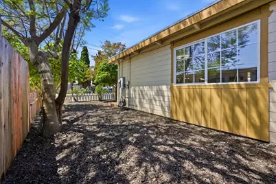 24914 Thomas Ave, Hayward, CA 94544 - Photo 32