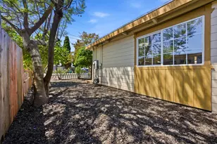 24914 Thomas Ave, Hayward, CA 94544 - Photo 32