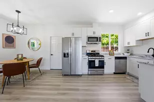 24914 Thomas Ave, Hayward, CA 94544 - Photo 16