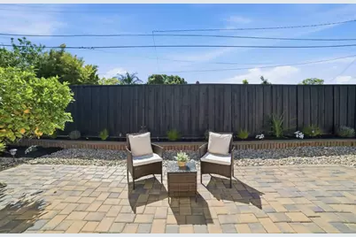 1642 Glenville Dr, San Jose, CA 95124 - Photo 30