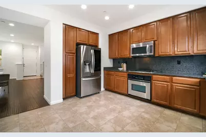 807 Batista Dr, San Jose, CA 95136 - Photo 12