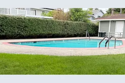 1010 Polk Ln, San Jose, CA 95117 - Photo 24