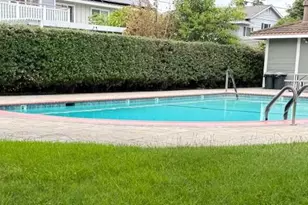 1010 Polk Ln, San Jose, CA 95117 - Photo 24