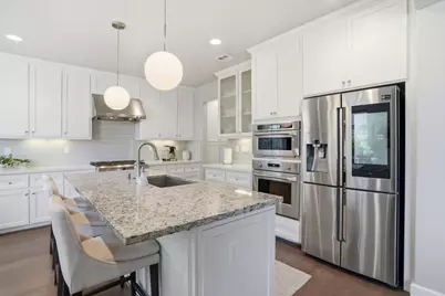 271 10th St, Marina, CA 93933 - Photo 14
