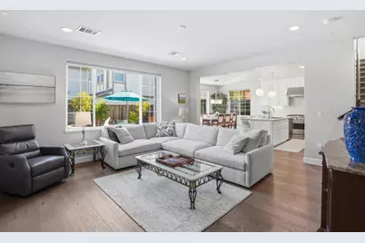 271 10th St, Marina, CA 93933 - Photo 8