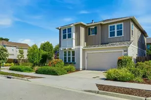 271 10th St, Marina, CA 93933 - Photo 4