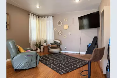 20753 Agnes Ln, Hayward, CA 94541 - Photo 16